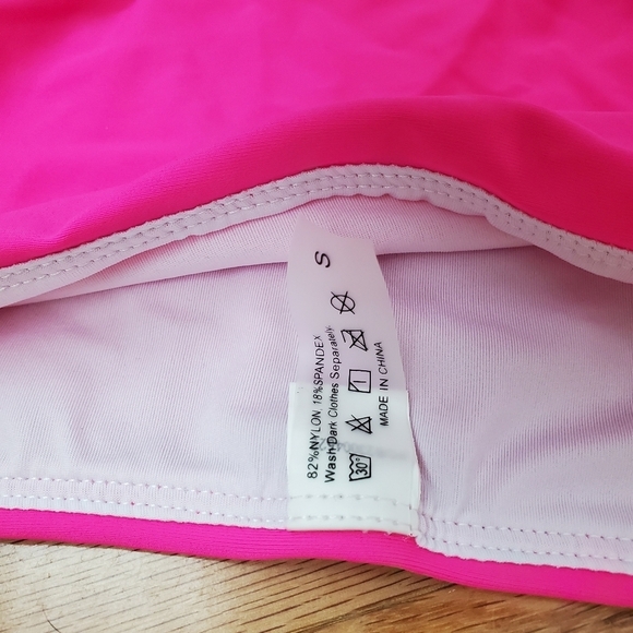 Set of Two High Waist Bikinis - Picture 5 of 6